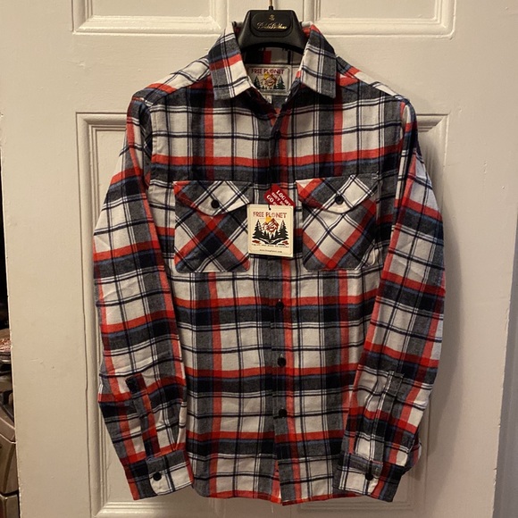 🎉HP🎉 Free Planet red/white/black plaid shirt - Picture 2 of 5